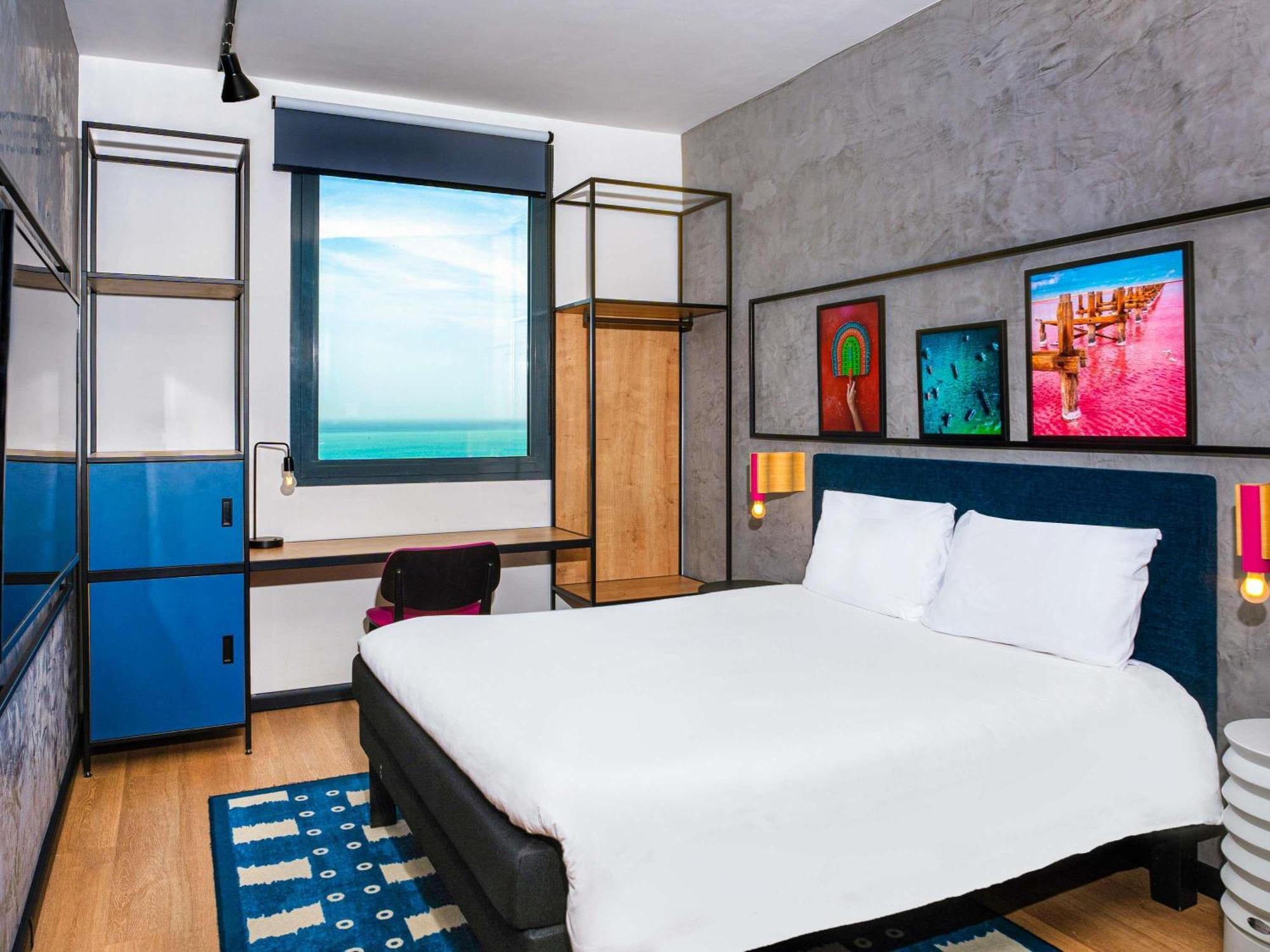 Hotel Ibis Styles Dakar Exterior foto